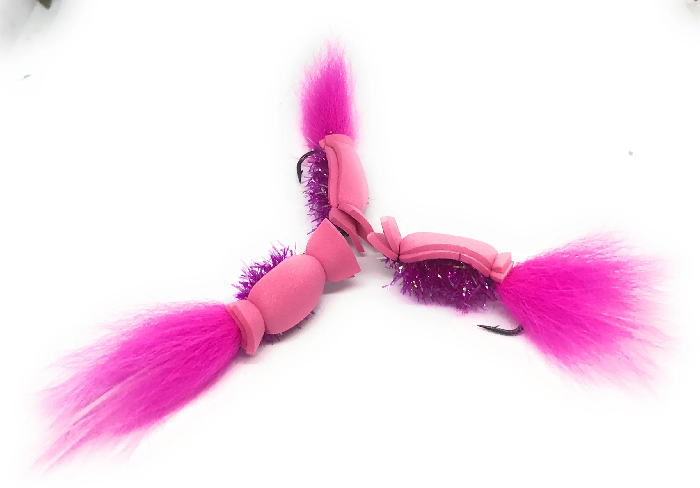 Gurgler Fox Fuchsia Saltwater Fly <p> 1 artificiali. – featured