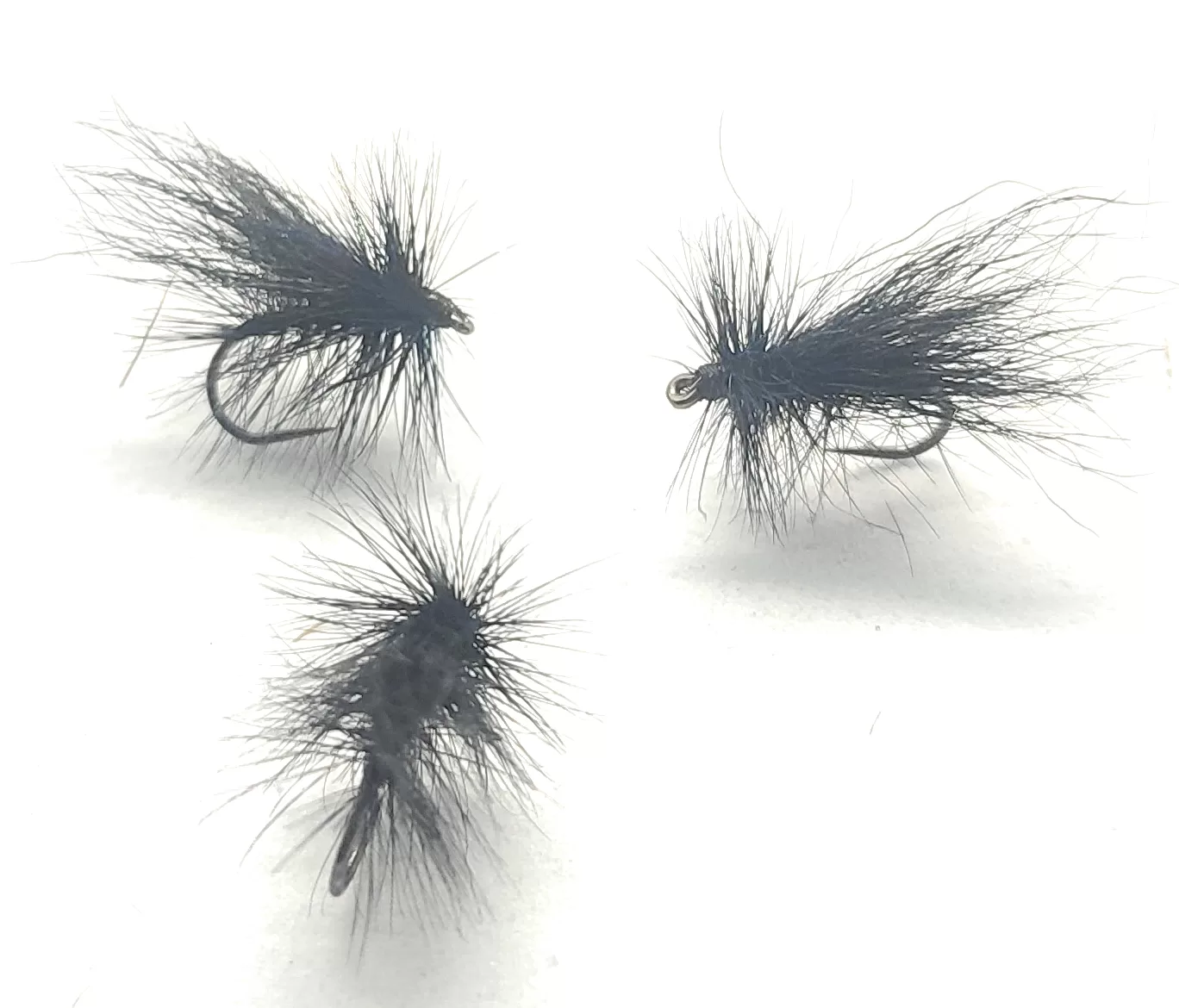 Fur Caddis Total Black Calf Tail Dry Fly <p> 3 artificiali. – featured