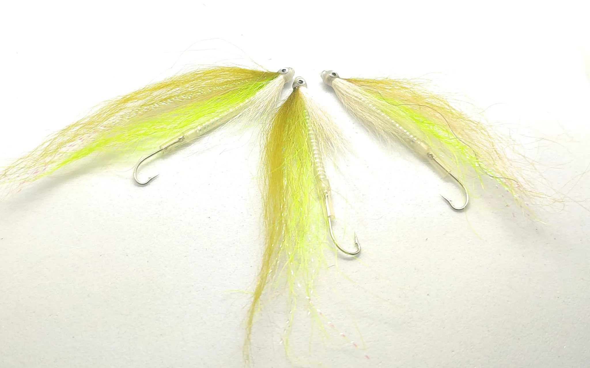 Tube Fly Bluefish Special Olive/Chartreuse Saltwater Fly <p> 1 artificiali. – featured